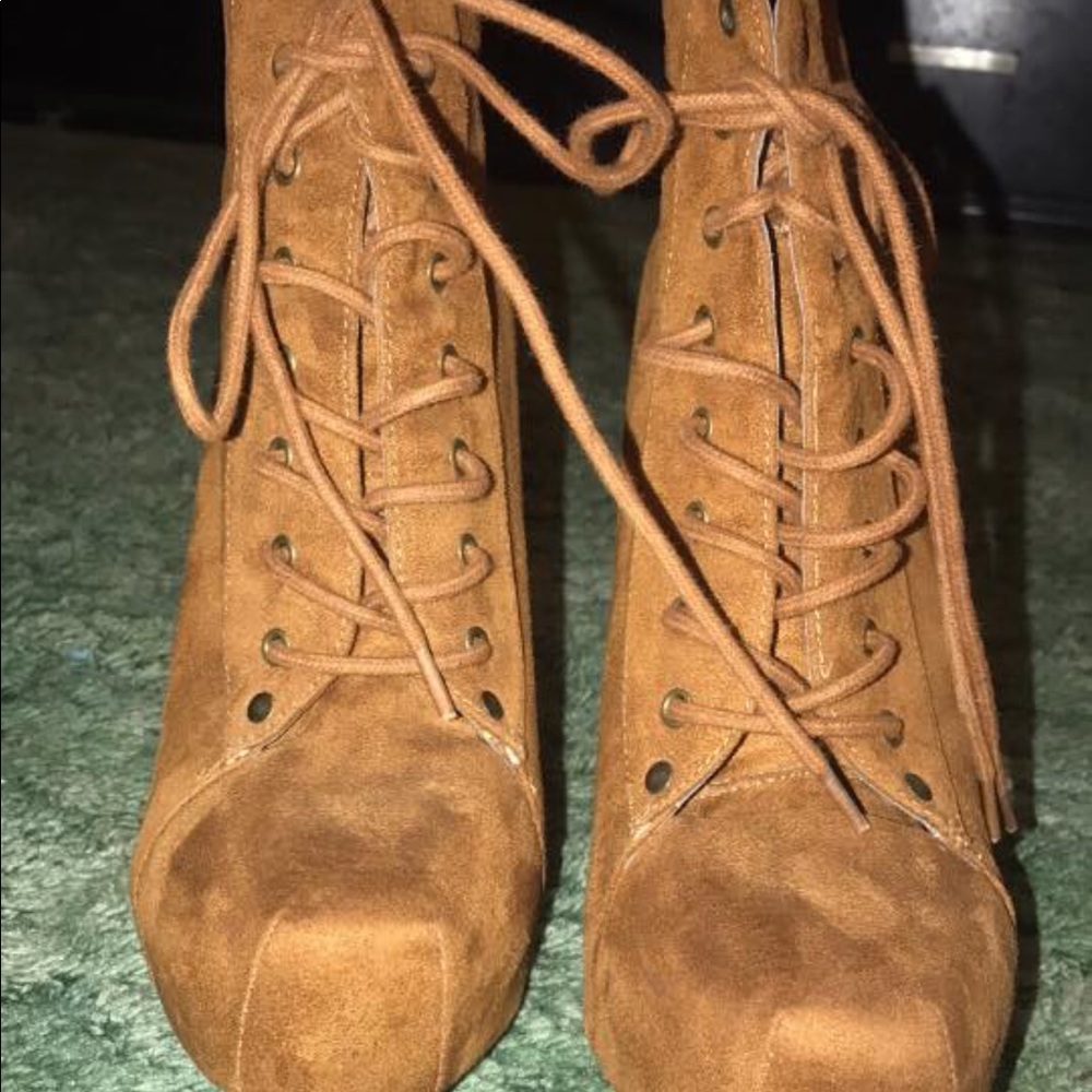 High heel booties